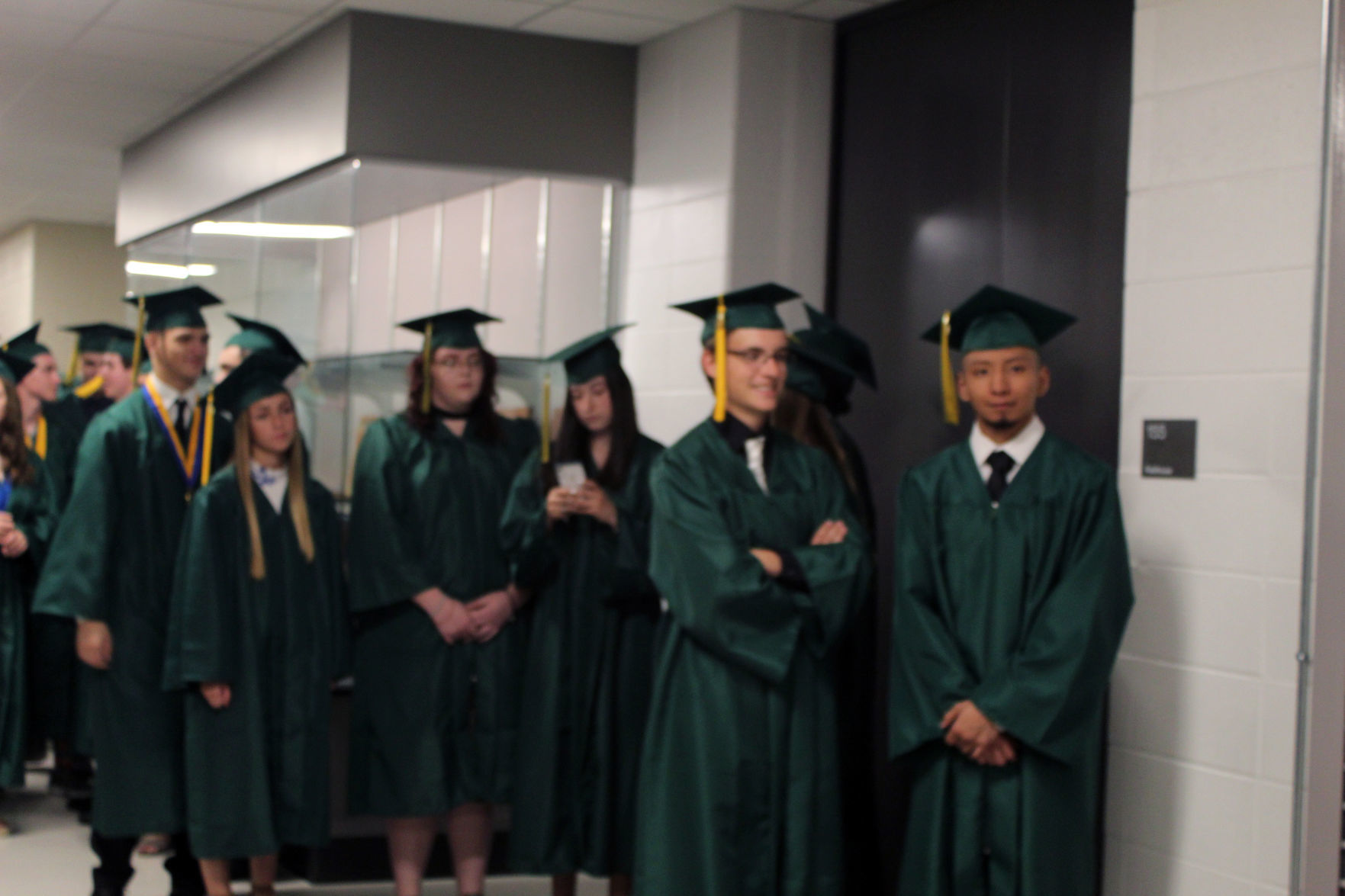060219-ctzn-news-bd-grad004.jpg